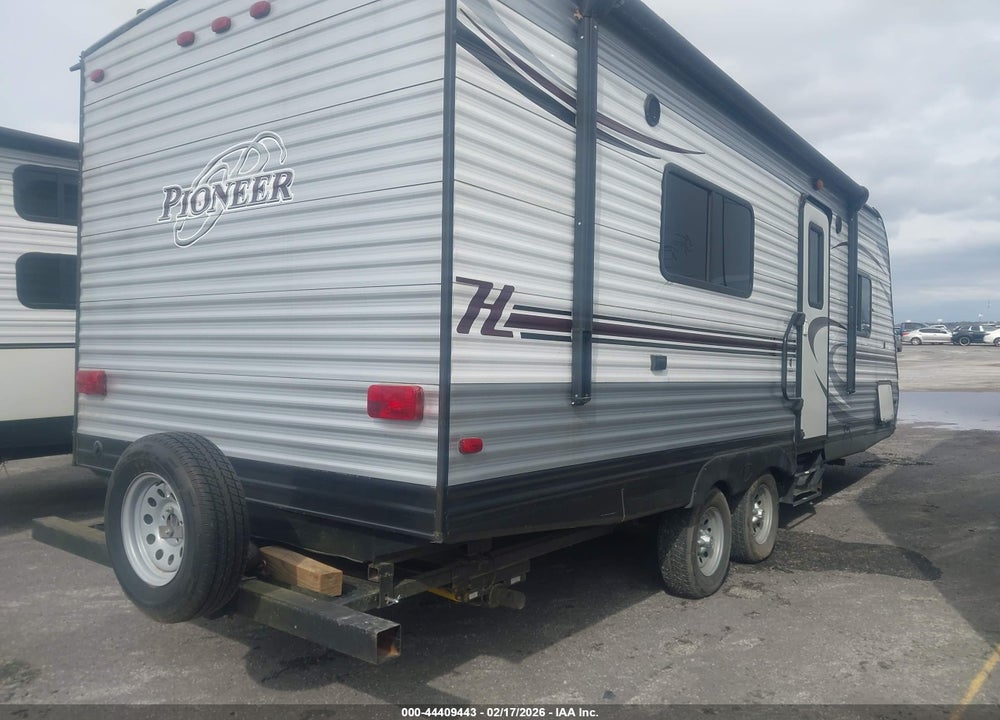 2016 HEARTLAND PIONEER VIN: 5SFPB2728GE306675
