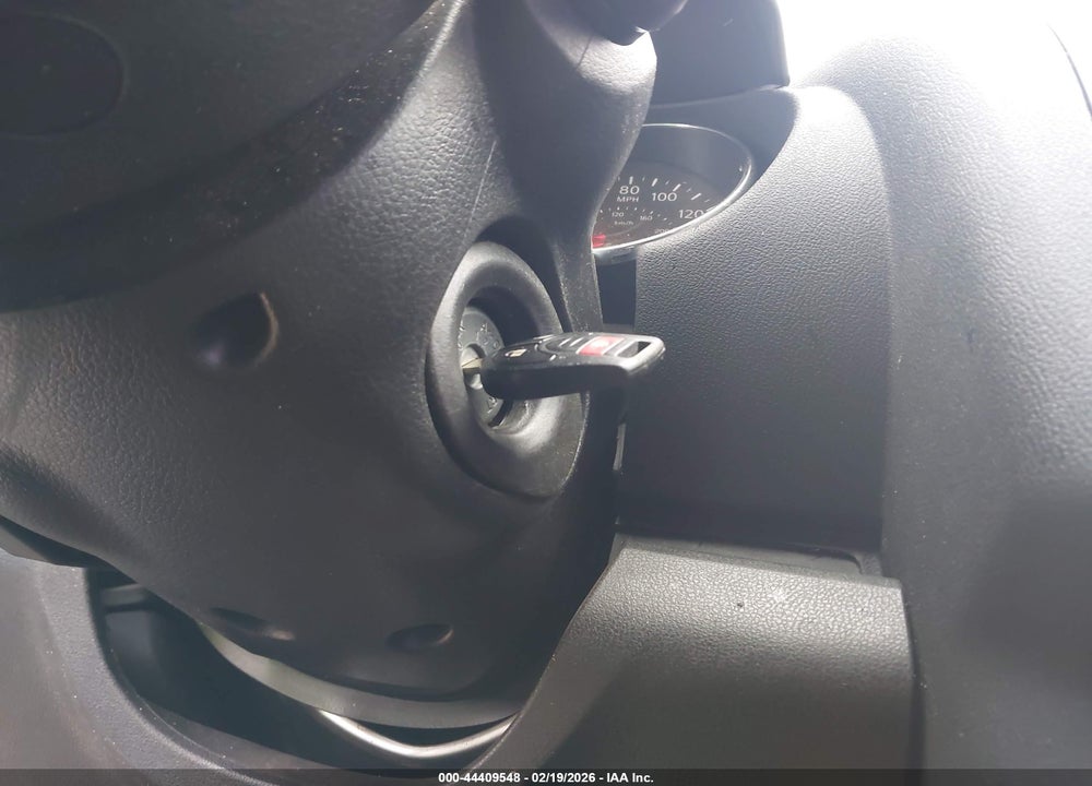 2014 NISSAN ROGUE SELECT S VIN: JN8AS5MT2EW614461