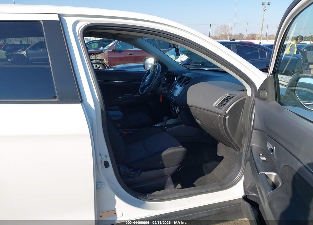 2019 MITSUBISHI OUTLANDER SPORT 2.0 ES/2.0 LE/2.0 SP VIN: JA4AP3AU0KU021276