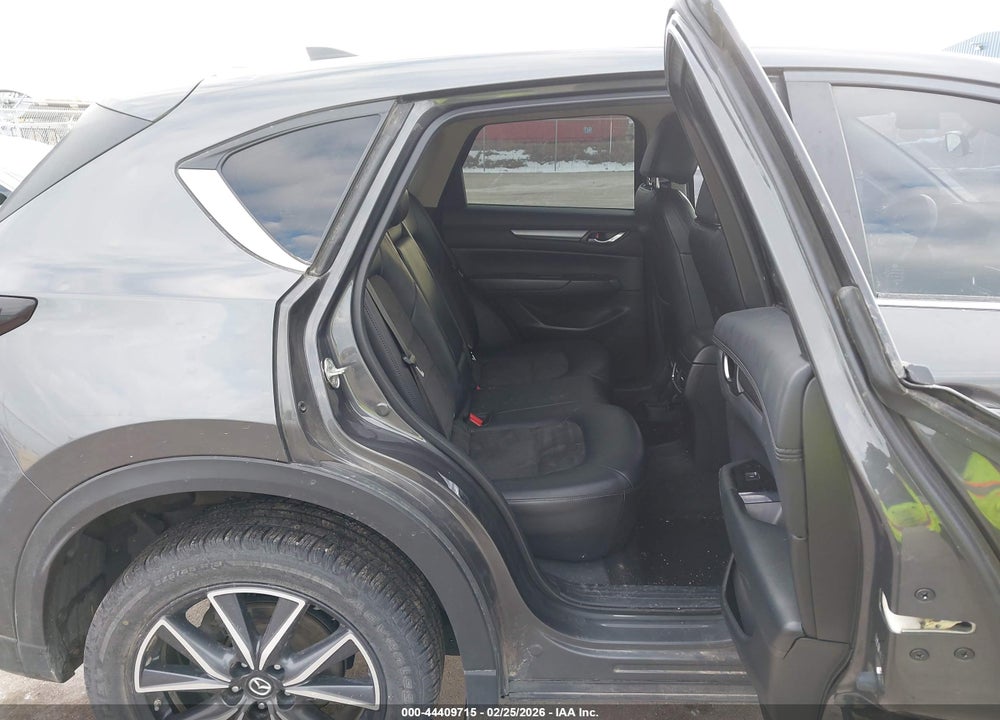 2018 MAZDA CX-5 TOURING VIN: JM3KFBCM4J0320626