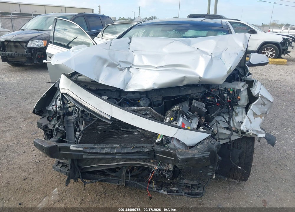2015 HYUNDAI SONATA LIMITED VIN: 5NPE34AF8FH253697
