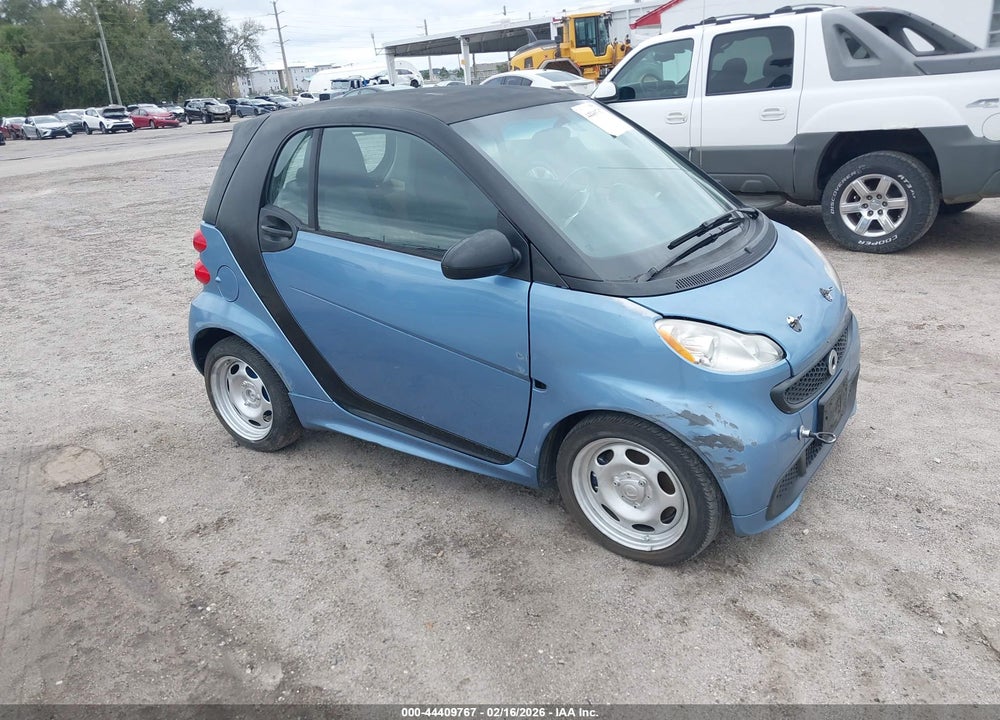 2013 SMART FORTWO PASSION/PURE VIN: WMEEJ3BA3DK667103