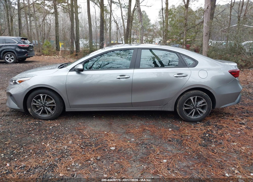 2023 KIA FORTE LXS VIN: 3KPF24AD7PE615630