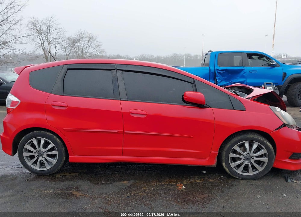 2012 HONDA FIT SPORT VIN: JHMGE8H54CC016461