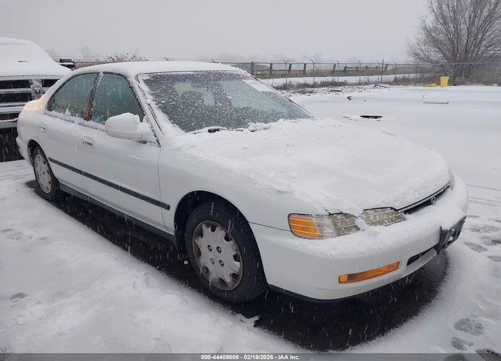 1996 HONDA ACCORD LX/EX VIN: 1HGCD5537TA065249