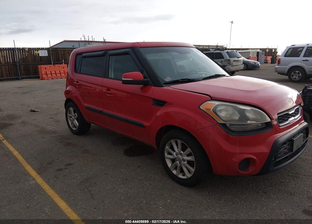 2013 KIA SOUL + VIN: KNDJT2A62D7525309