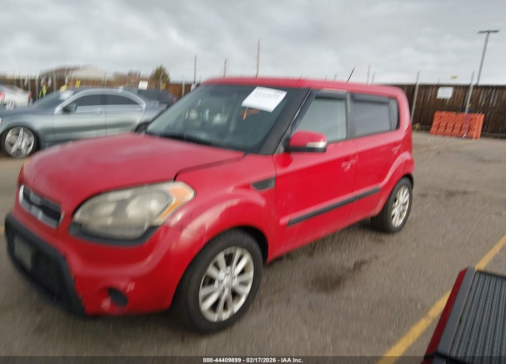 2013 KIA SOUL + VIN: KNDJT2A62D7525309