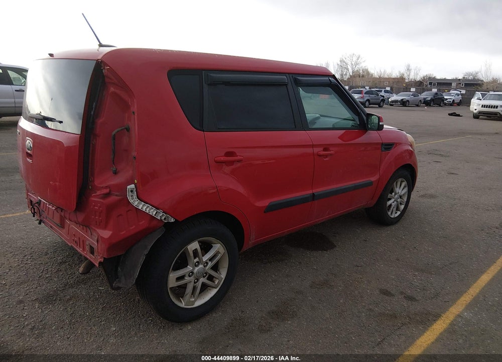 2013 KIA SOUL + VIN: KNDJT2A62D7525309