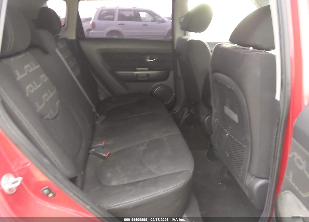 2013 KIA SOUL + VIN: KNDJT2A62D7525309