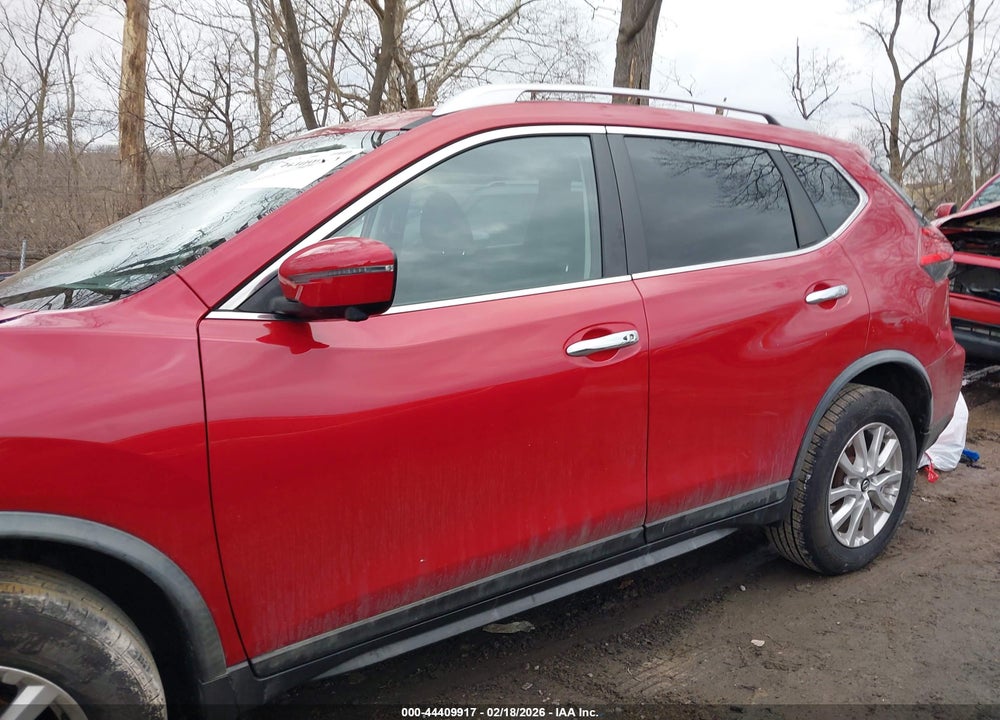 2017 NISSAN ROGUE SV VIN: JN8AT2MV8HW285301