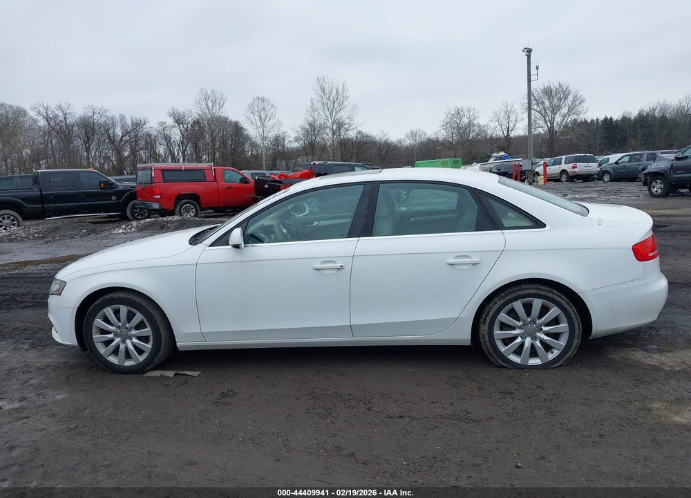 2011 AUDI A4 2.0T PREMIUM VIN: WAUFFAFL2BN053379