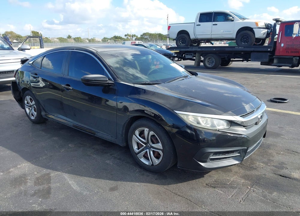 2018 HONDA CIVIC LX VIN: 19XFC2F53JE020106