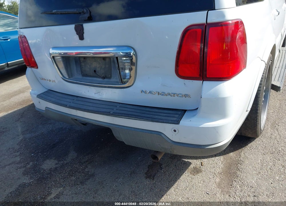 2004 LINCOLN NAVIGATOR VIN: 5LMFU27R54LJ16919