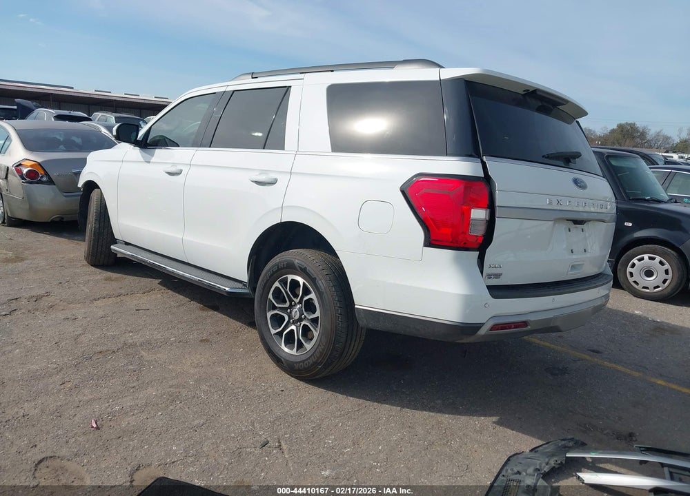 2022 FORD EXPEDITION XLT VIN: 1FMJU1HT7NEA48744
