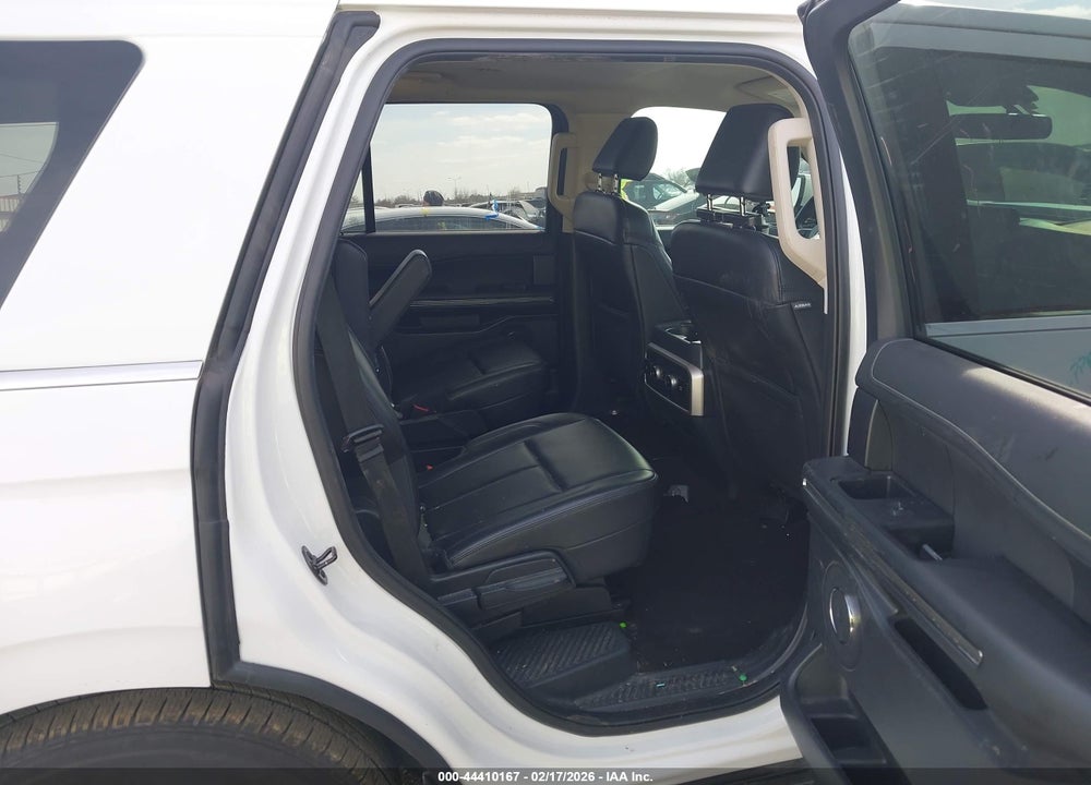 2022 FORD EXPEDITION XLT VIN: 1FMJU1HT7NEA48744