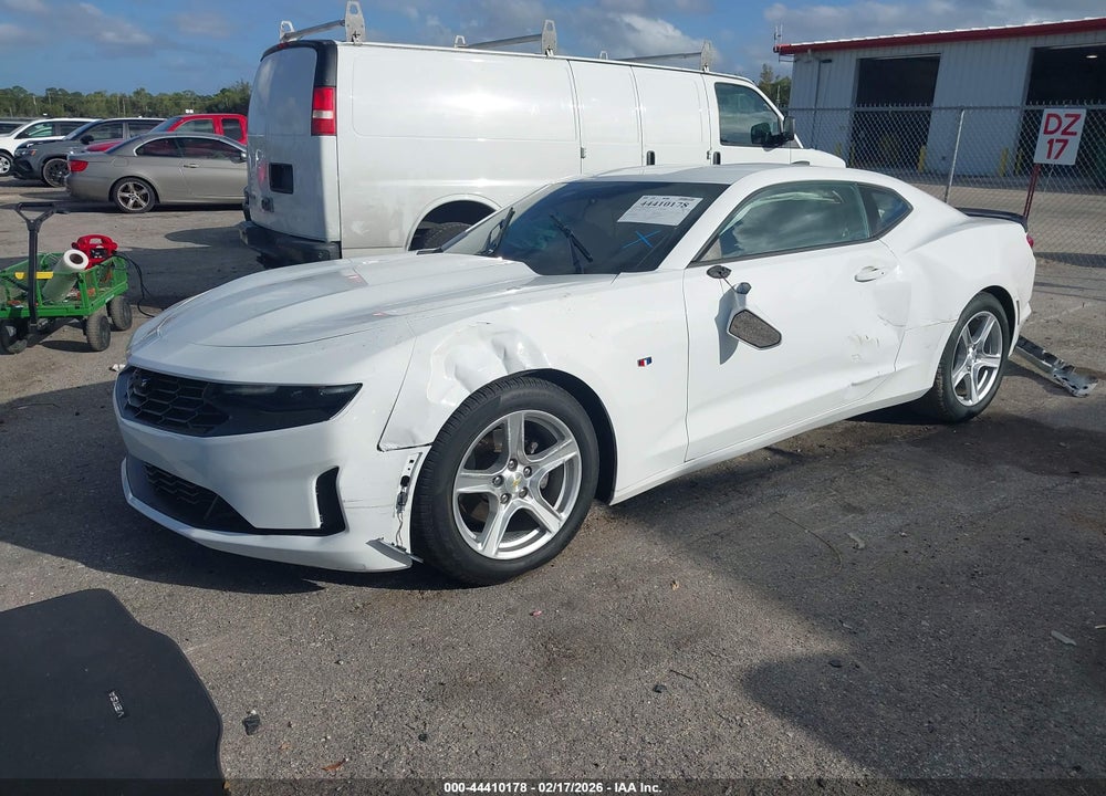 2019 CHEVROLET CAMARO 1LT VIN: 1G1FB1RSXK0103663