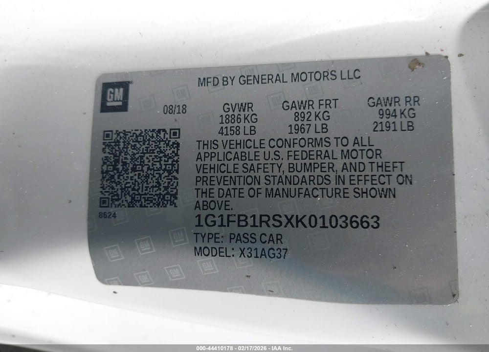 2019 CHEVROLET CAMARO 1LT VIN: 1G1FB1RSXK0103663