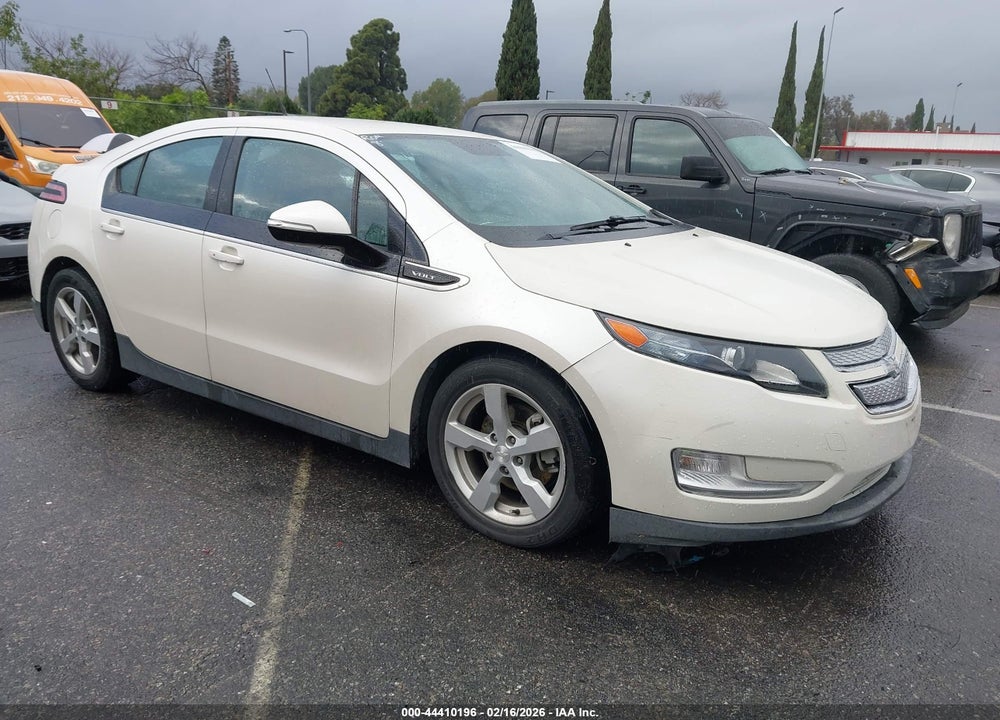 2013 CHEVROLET VOLT VIN: 1G1RE6E47DU138343