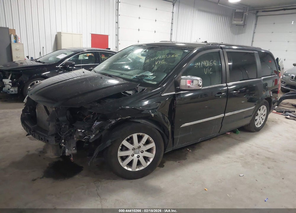 2011 CHRYSLER TOWN & COUNTRY TOURING-L VIN: 2A4RR8DG9BR649611