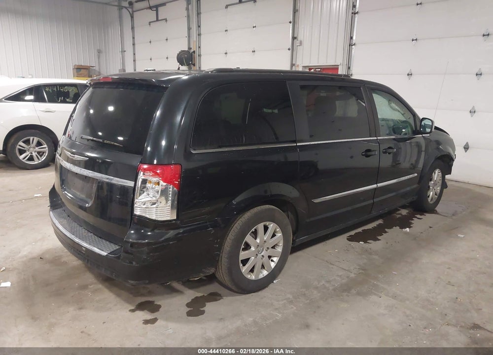 2011 CHRYSLER TOWN & COUNTRY TOURING-L VIN: 2A4RR8DG9BR649611