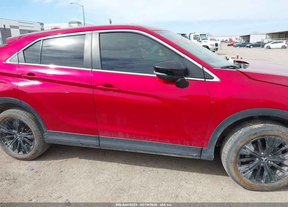 2018 MITSUBISHI ECLIPSE CROSS LE VIN: JA4AT4AA0JZ065657