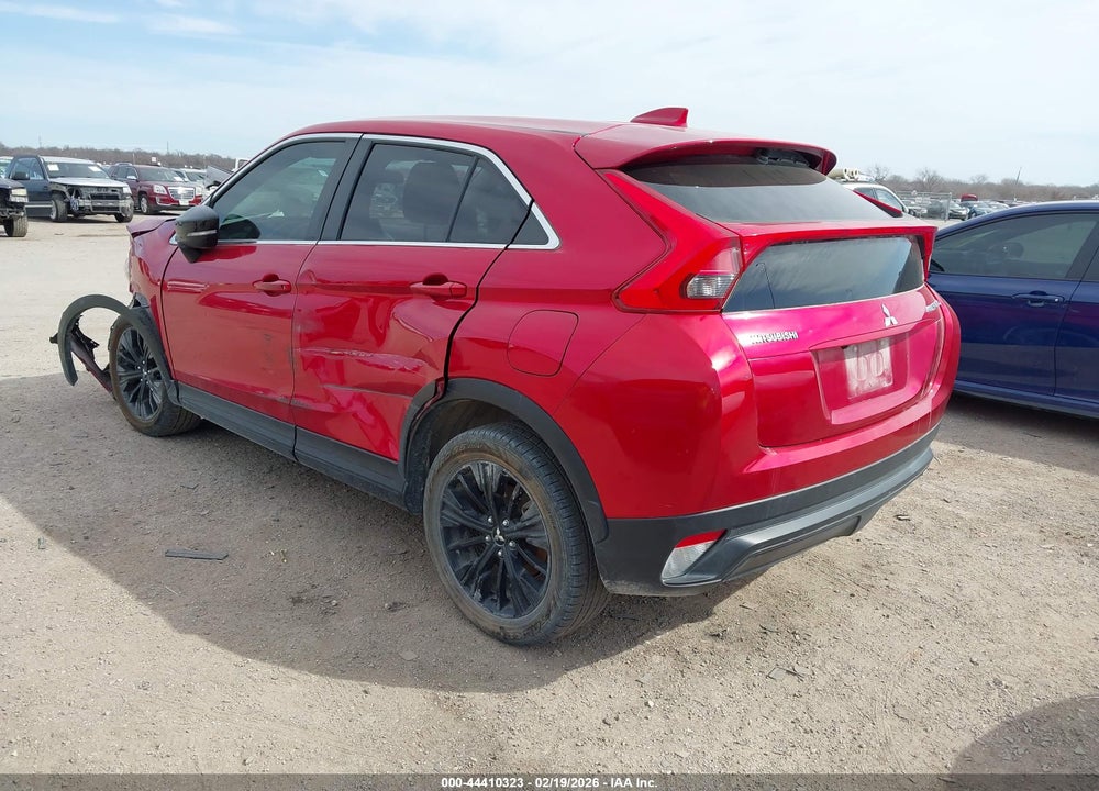 2018 MITSUBISHI ECLIPSE CROSS LE VIN: JA4AT4AA0JZ065657