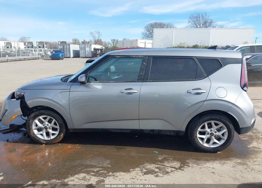 2023 KIA SOUL LX VIN: KNDJ23AU9P7869361