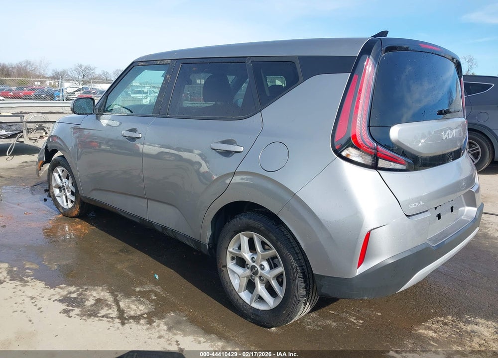 2023 KIA SOUL LX VIN: KNDJ23AU9P7869361