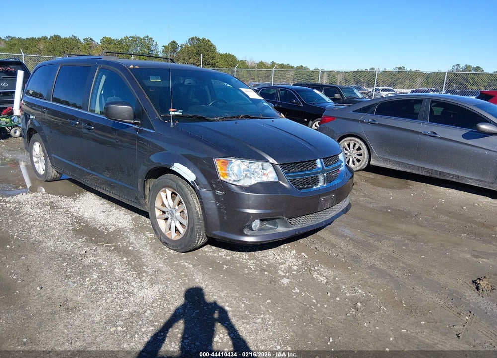2018 DODGE GRAND CARAVAN SXT VIN: 2C4RDGCG9JR298102