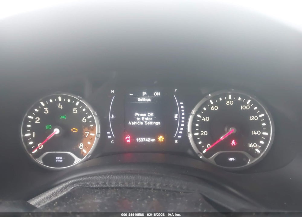 2018 JEEP RENEGADE LATITUDE 4X4 VIN: ZACCJBBB0JPJ48288