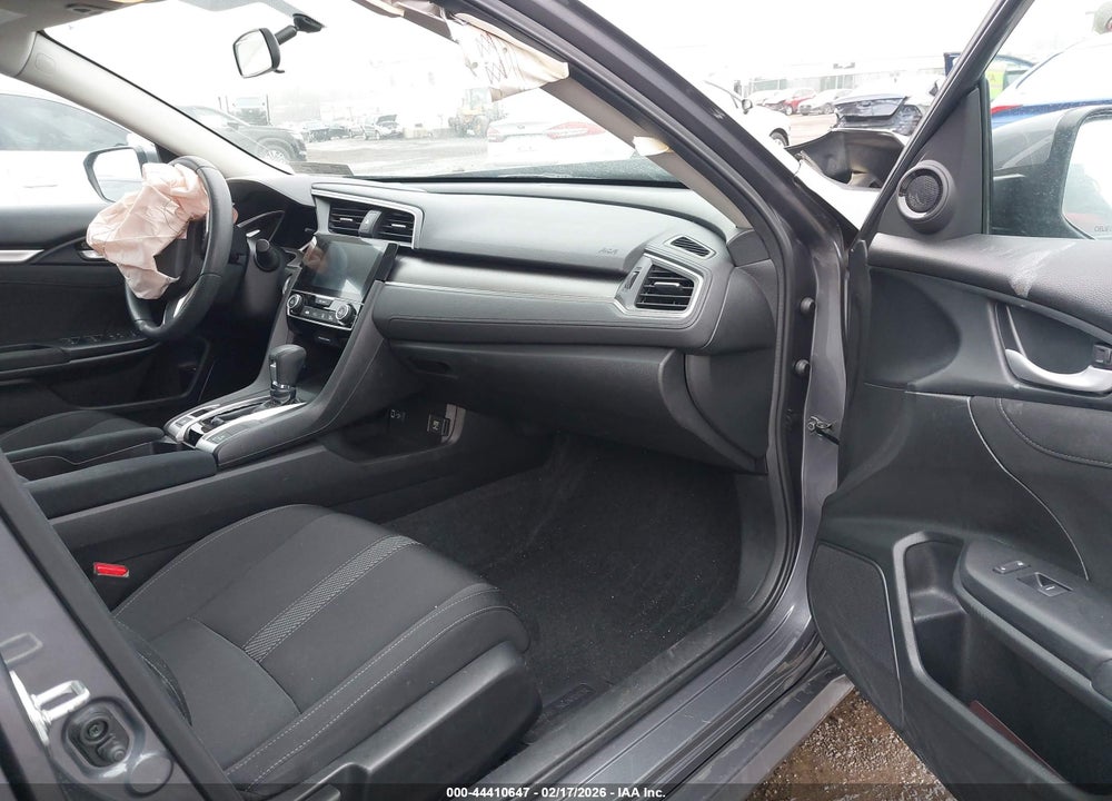2018 HONDA CIVIC EX VIN: 2HGFC2F7XJH514180