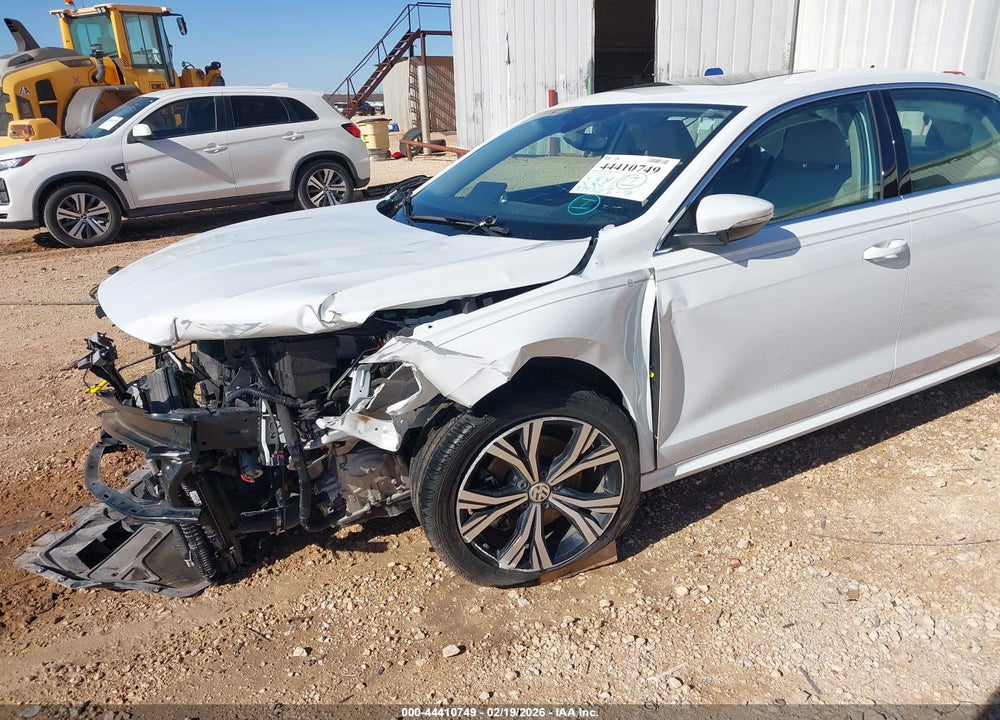 2020 VOLKSWAGEN PASSAT 2.0T SEL VIN: 1VWCA7A3XLC027671