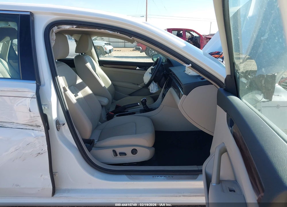 2020 VOLKSWAGEN PASSAT 2.0T SEL VIN: 1VWCA7A3XLC027671