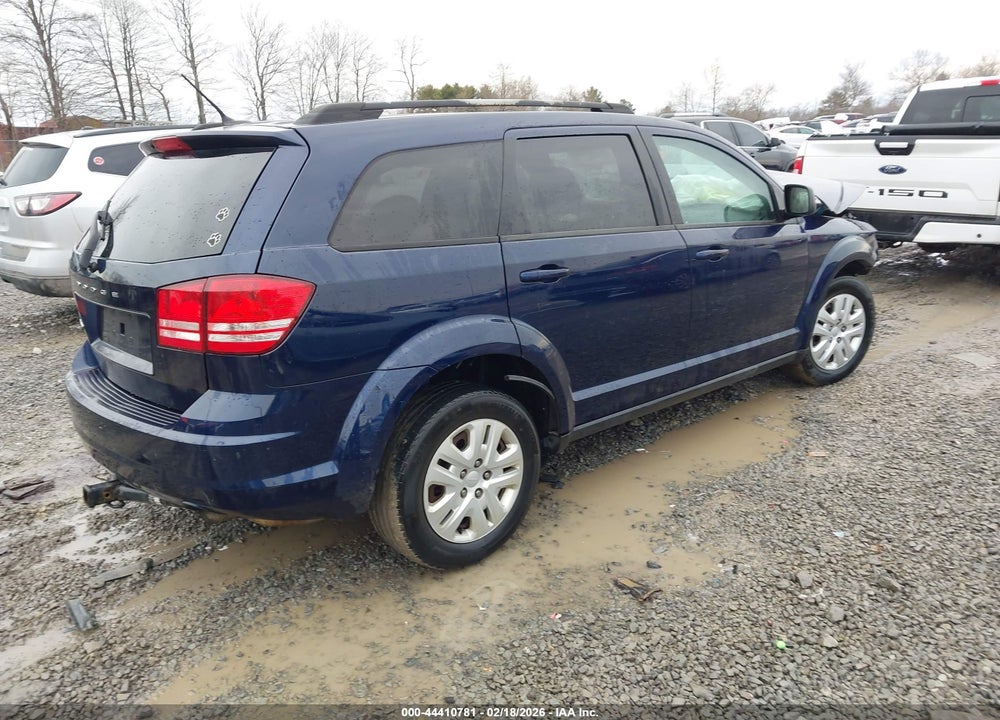 2018 DODGE JOURNEY SE VIN: 3C4PDCAB8JT353188
