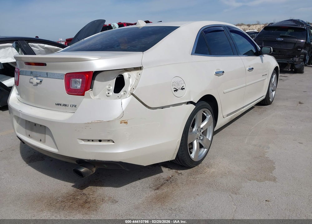 2014 CHEVROLET MALIBU 2LZ VIN: 1G11J5SX4EF242215