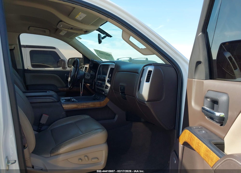 2018 GMC SIERRA 1500 SLT VIN: 3GTU2NEC7JG642224