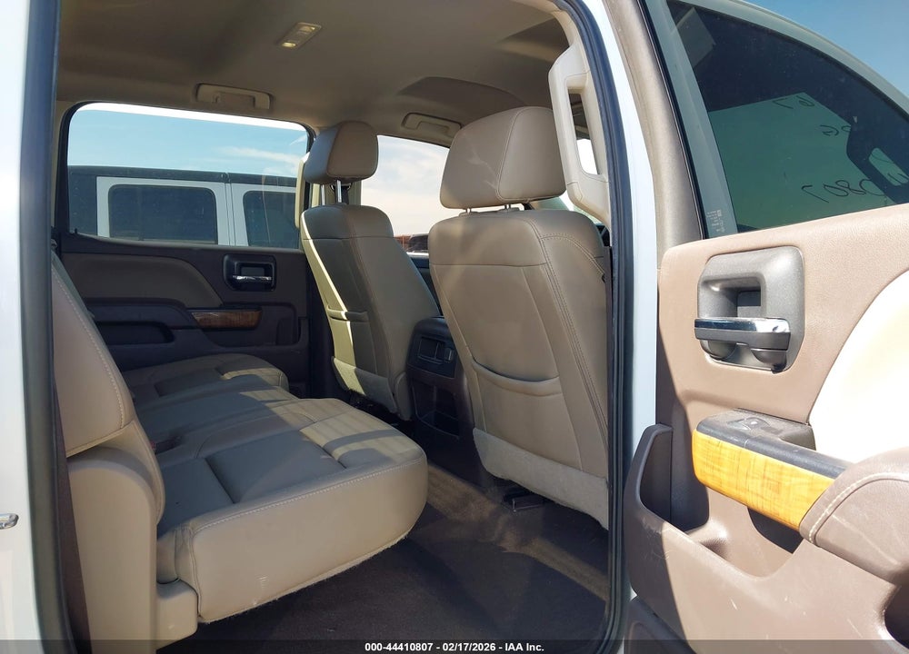 2018 GMC SIERRA 1500 SLT VIN: 3GTU2NEC7JG642224