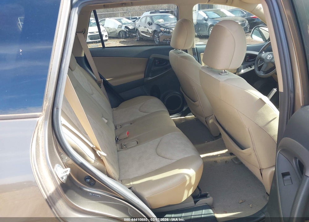 2011 TOYOTA RAV4 VIN: 2T3BF4DVXBW098912