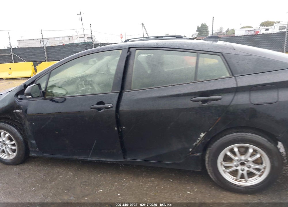 2022 TOYOTA PRIUS L VIN: JTDKAMFU8N3164884