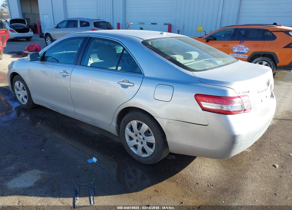 2011 TOYOTA CAMRY LE VIN: 4T1BF3EK3BU149898