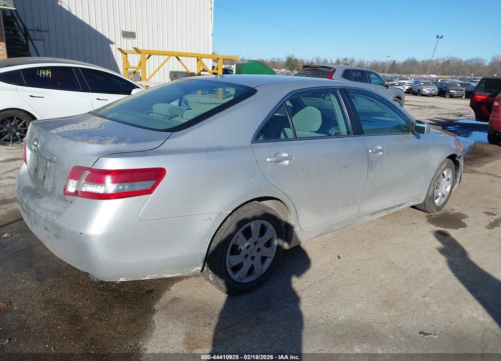 2011 TOYOTA CAMRY LE VIN: 4T1BF3EK3BU149898