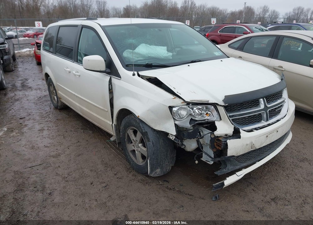 2011 DODGE GRAND CARAVAN CREW VIN: 2D4RN5DG1BR751178