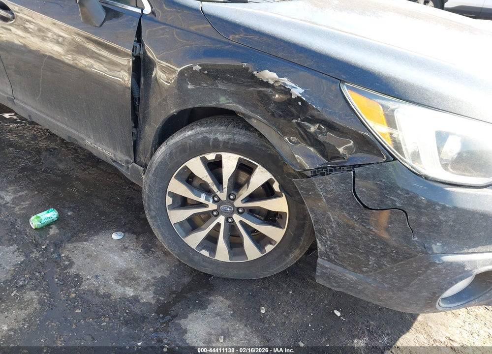 2016 SUBARU OUTBACK 2.5I LIMITED VIN: 4S4BSBNC9G3238208