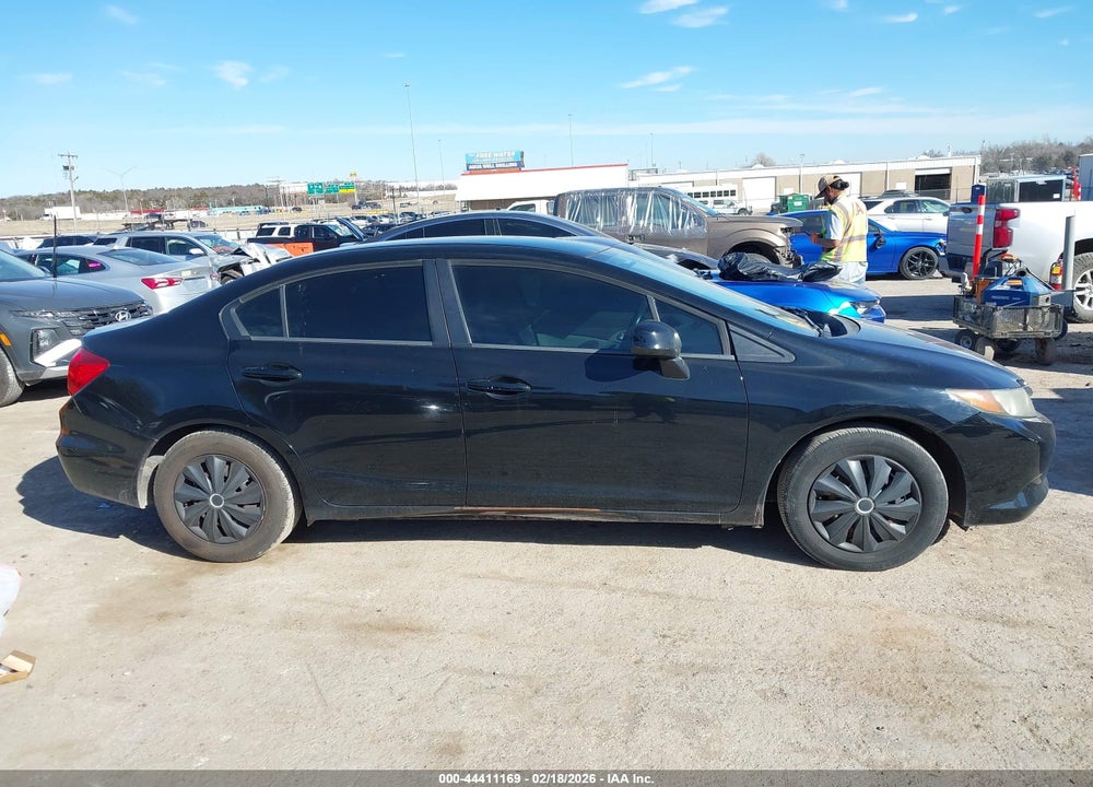 2012 HONDA CIVIC LX VIN: 2HGFB2F52CH333210