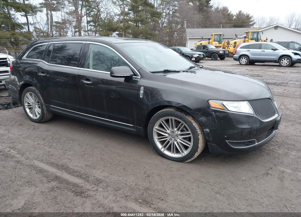 2013 LINCOLN MKT ECOBOOST VIN: 2LMHJ5AT6DBL51327