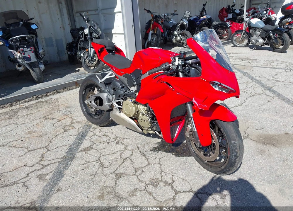 2026 DUCATI PANIGALE V4/V4S VIN: ZDMDAG6W6TB006630