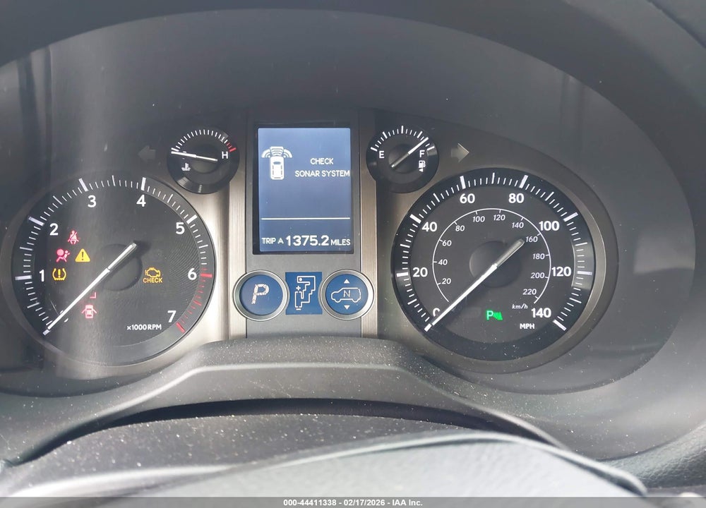 2011 LEXUS GX 460 PREMIUM VIN: JTJJM7FXXB5033211