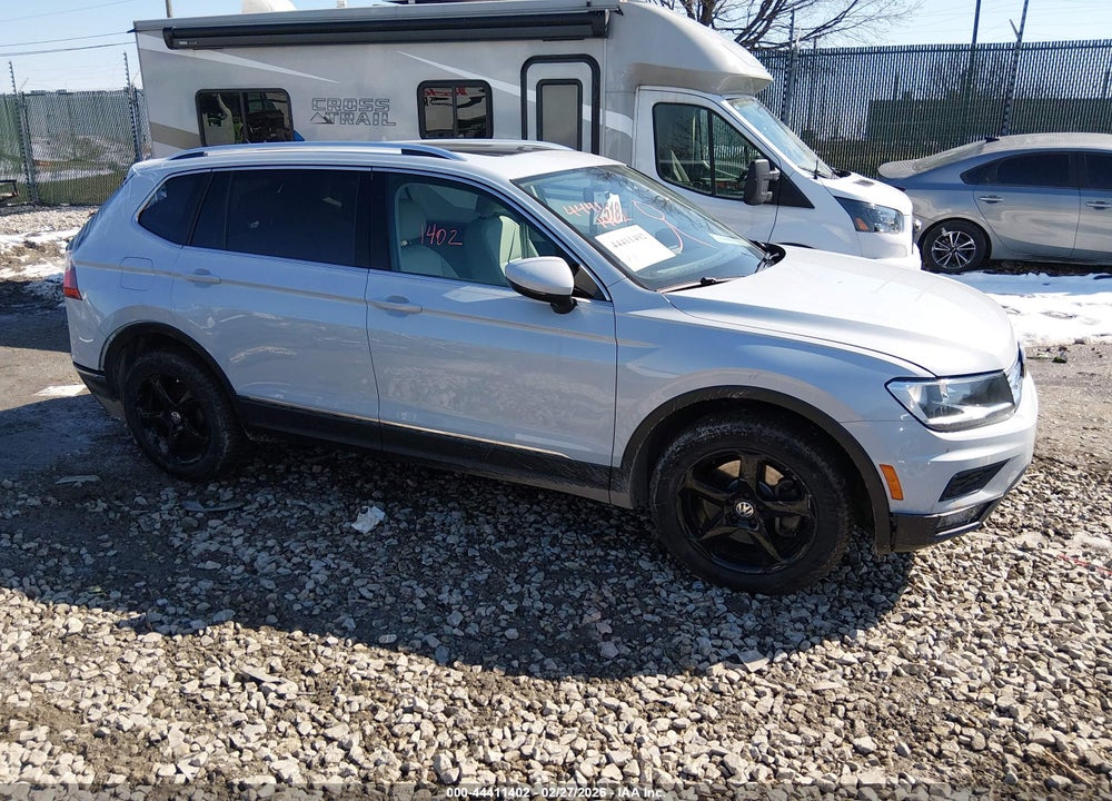 2019 VOLKSWAGEN TIGUAN 2.0T SE/2.0T SEL/2.0T SEL R-LINE/2.0T SEL R-LINE BLACK VIN: 3VV2B7AX7KM066456
