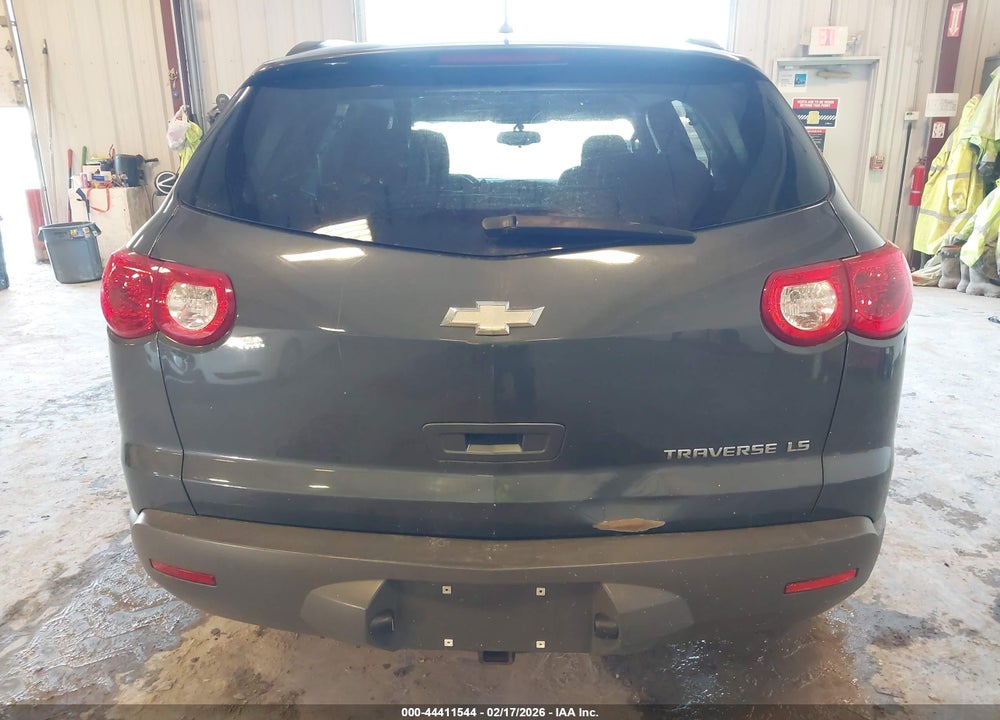 2012 CHEVROLET TRAVERSE LS VIN: 1GNKREED8CJ249207