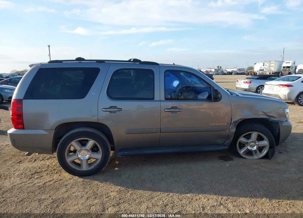 2007 CHEVROLET TAHOE LT VIN: 1GNFC13057R209881